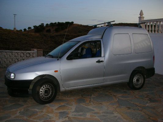 37,000 kms - ITV 2010 - Mint Condition - Selling as larger van required
